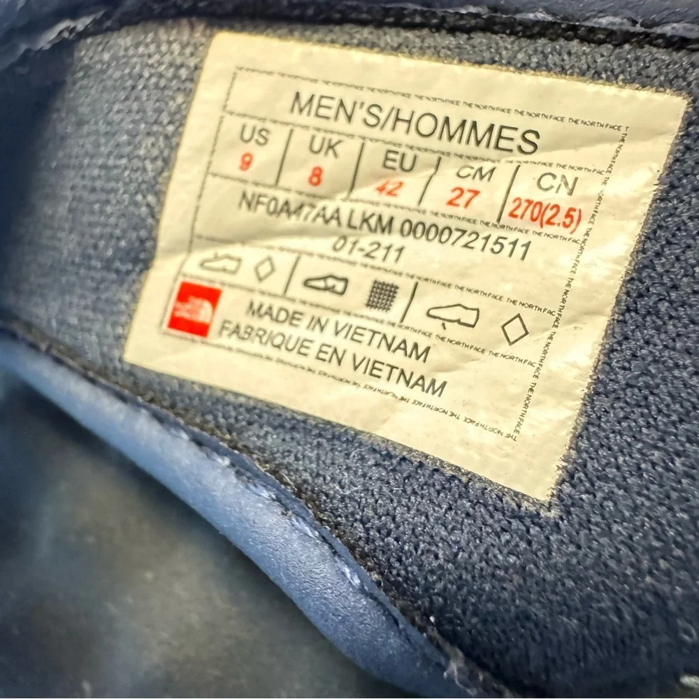 The North Face Men’s Navy and Black Flip-Flop Sandals